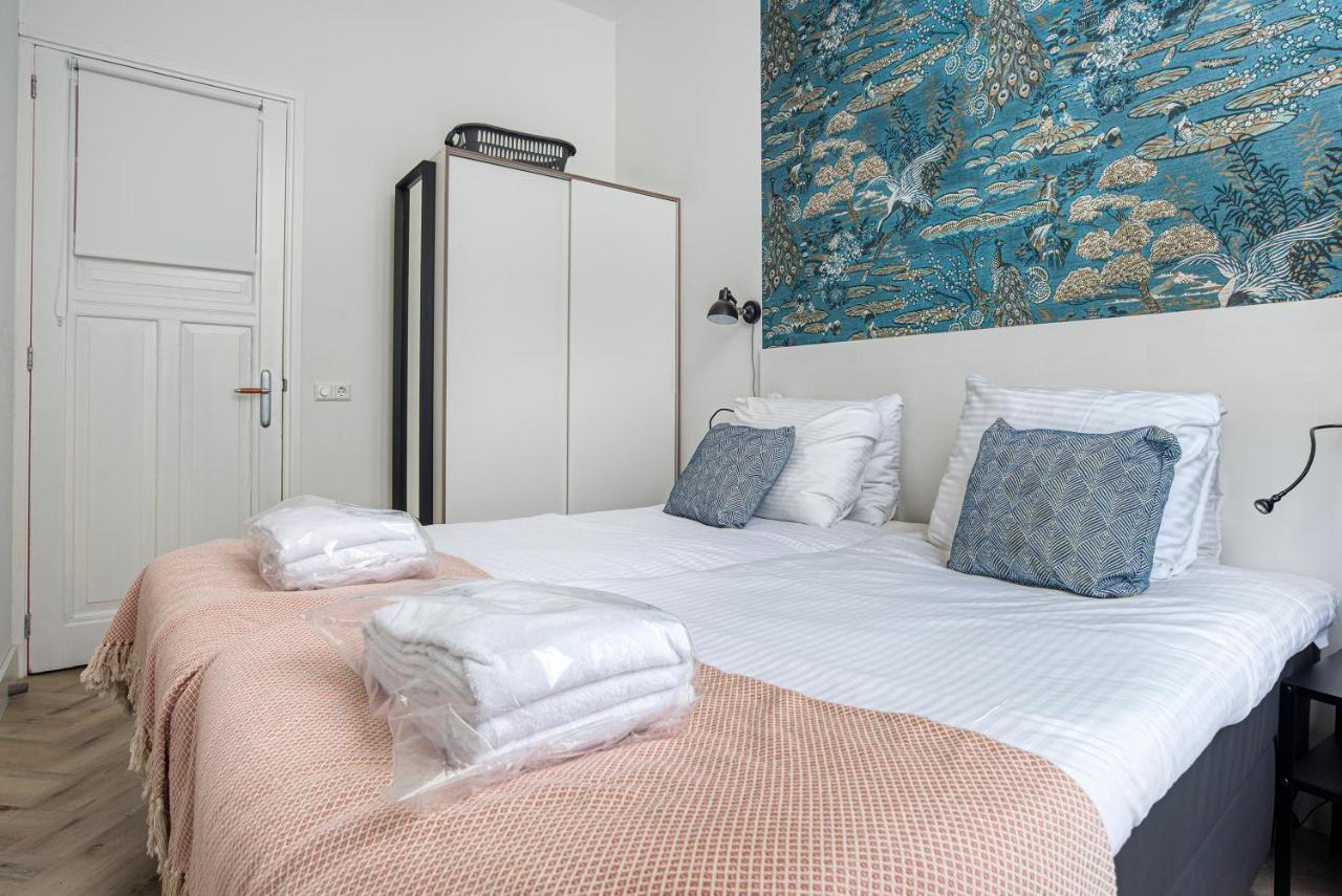 Hosted By Wendy Willem 1