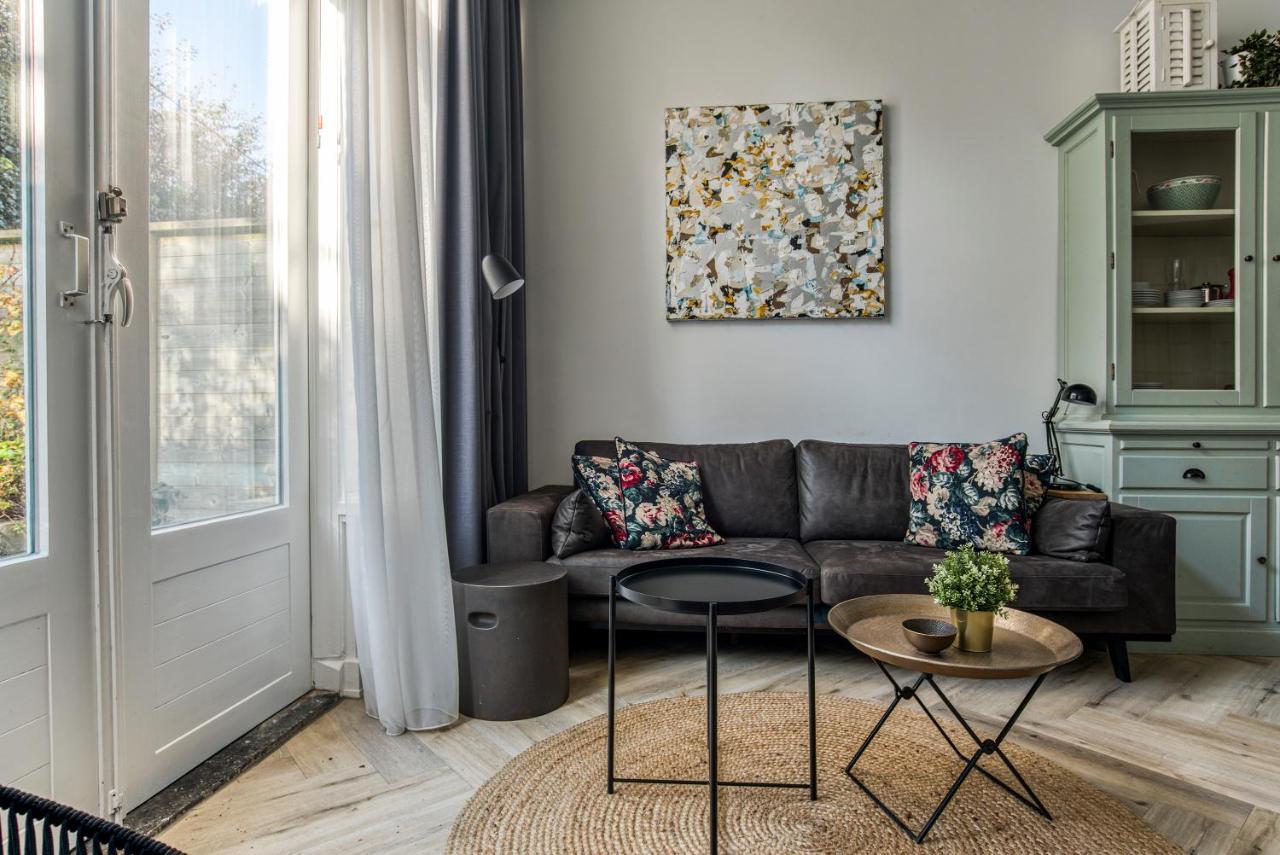 Hosted By Wendy Willem 1