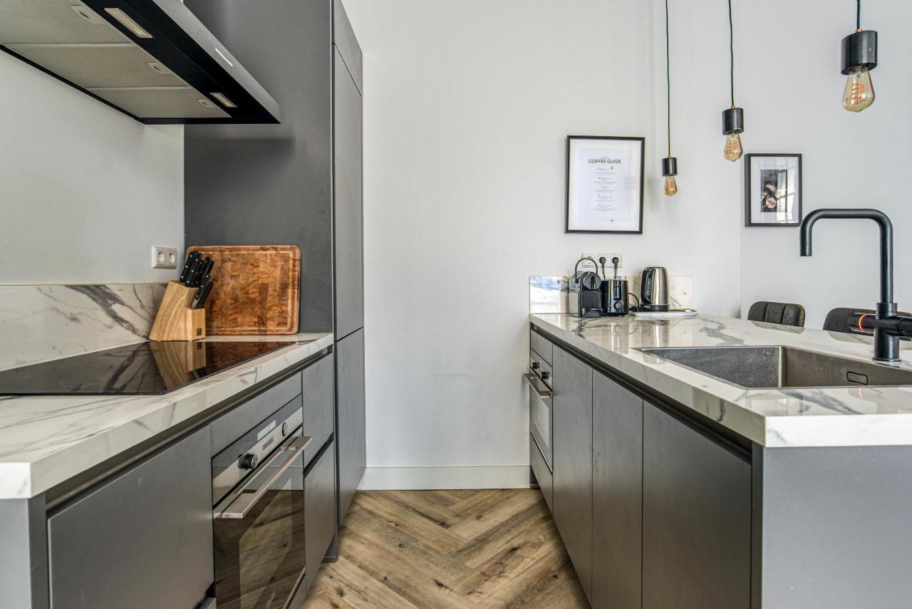 Hosted By Wendy Willem 1 Appartement *